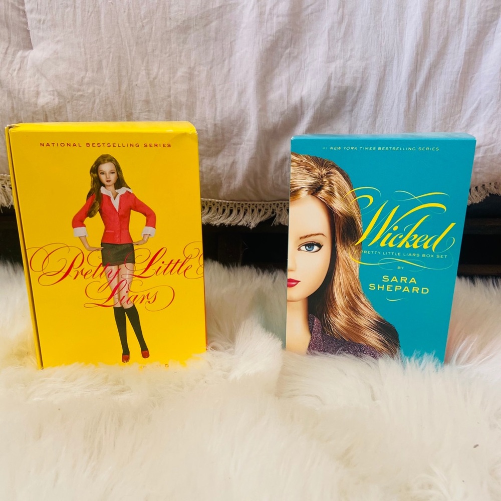 Full Pretty Little Liars Book Set